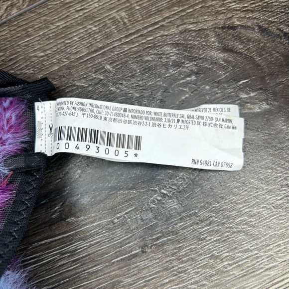 Fuzzy Plaid Bucket Hat – Purple & Baby Blue | Soft Winter Style | One Size - Picture 7 of 12